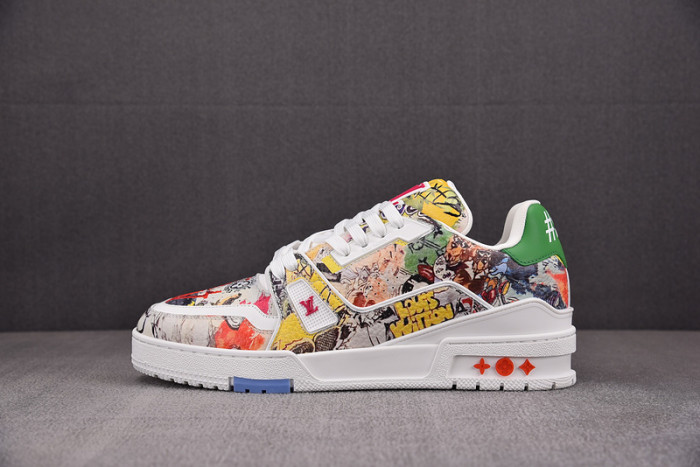 LV TRAINER SNEAKER LV-000593