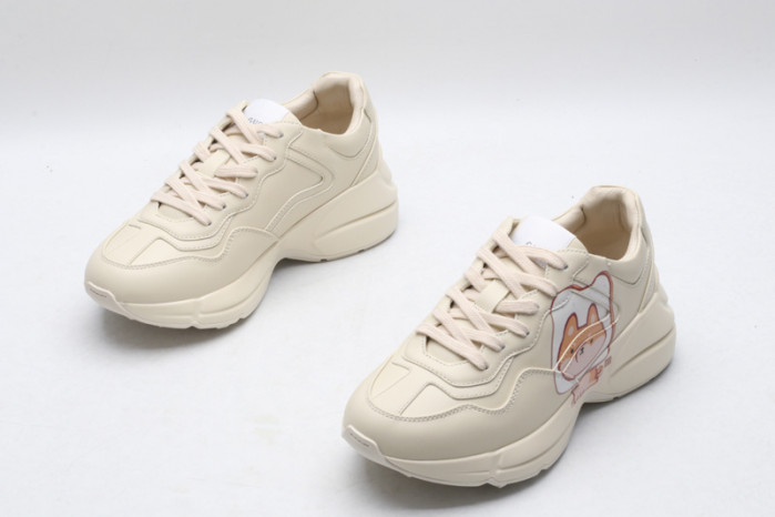 G*u*i* trainer sneaker42