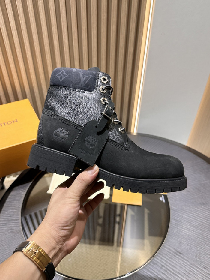 LV BOOTS L000022