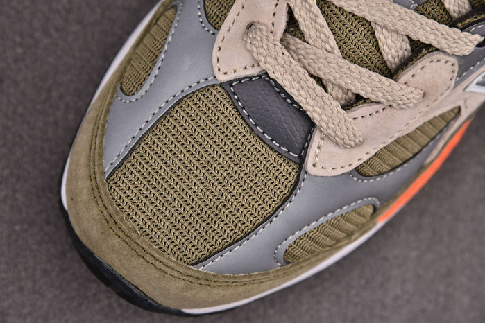 NEW BALANCE SNEAKER NB081