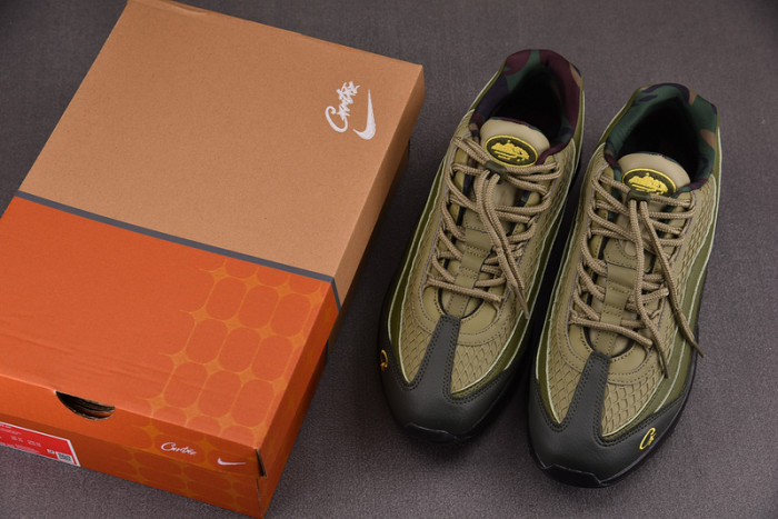 NIKE AIR MAX 95 SP X CORTEIZ RULES THE WORLD FB2709-300