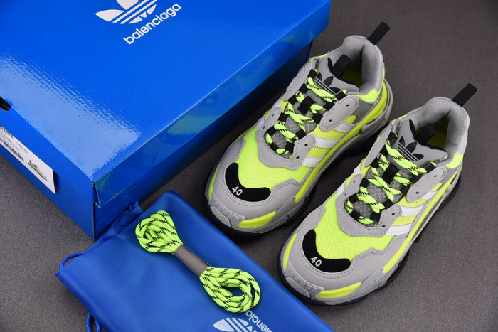 TRIPLES TRAINER SNEAKERS 2000122