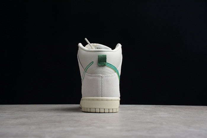 Nike Dunk High SE First Use Sail (GS) DD0733-001