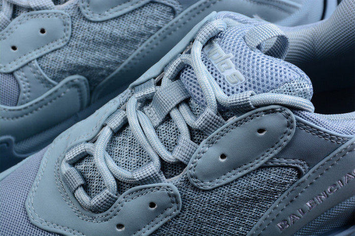 TRIPLES TRAINER SNEAKERS 2000042