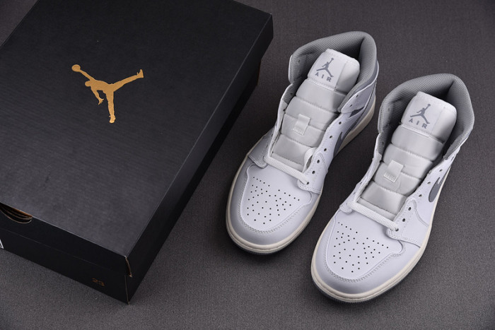 Air Jordan 1 Mid Neutral Grey 554724-135