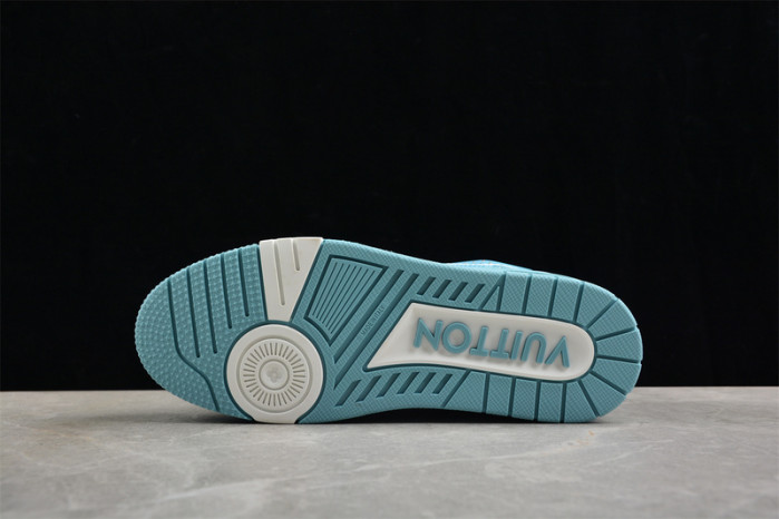 LV TRAINER SNEAKER LV-000556