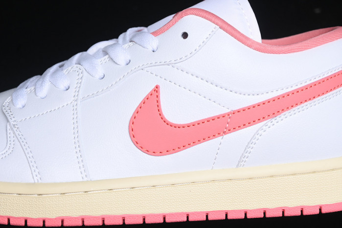 WMNS AIR JORDAN 1 LOW 