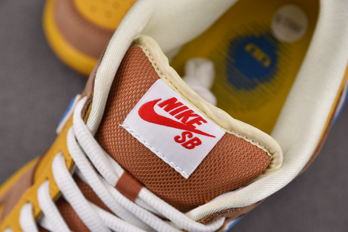 NIKE SB DUNK LOW NEWCASTLE BROWN ALE 313170-741