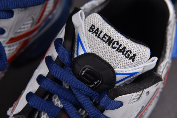 RUNNER SNEAKER RS049