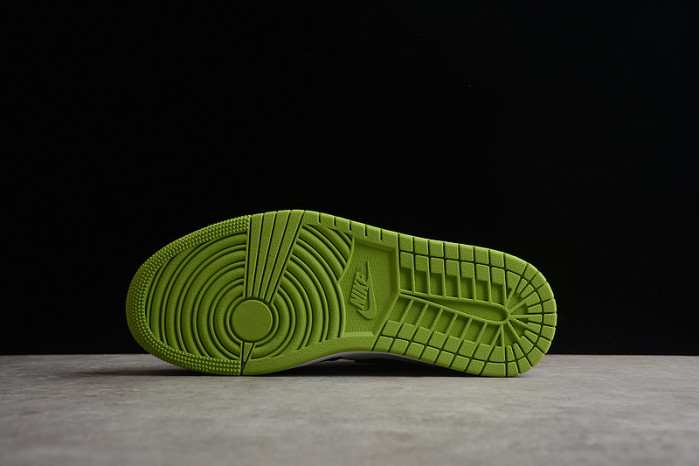 AIR JORDAN 1 LOW "VIVID GREEN SNAKESKIN