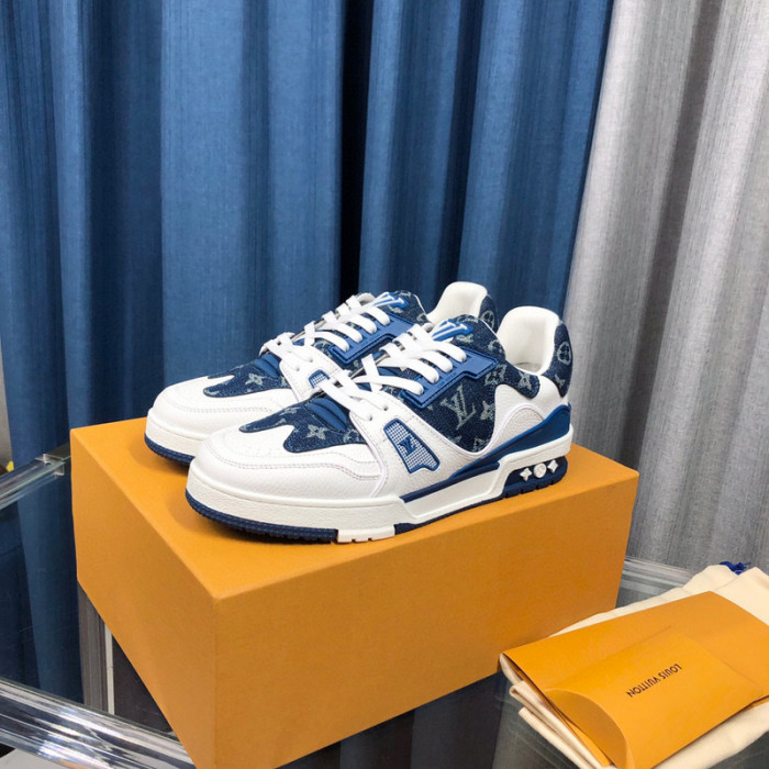 LV SNEAKER LV-000337