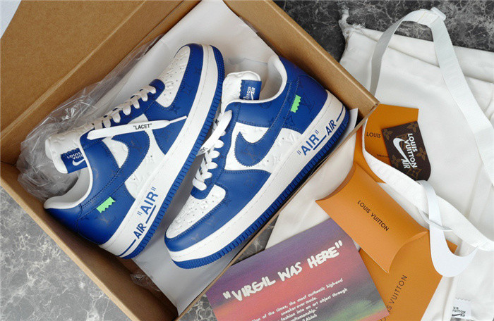 LV SNEAKER LV-000249