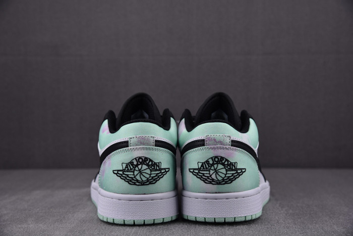 Air Jordan 1 Low “Tie-Dye”DM1199-100