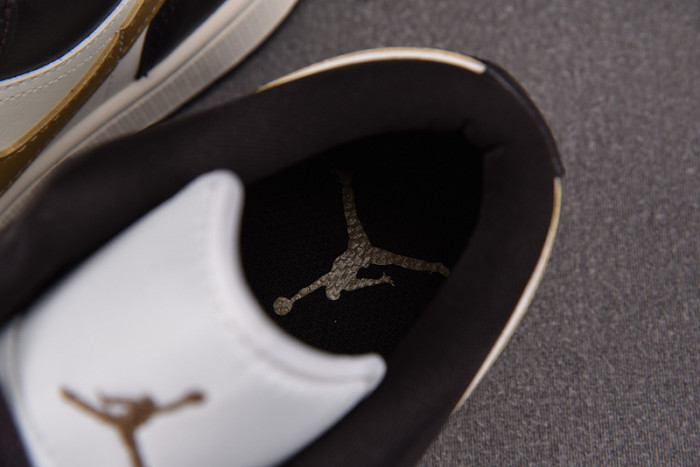 Air Jordan 1 Low Sail Brown DC0774-200