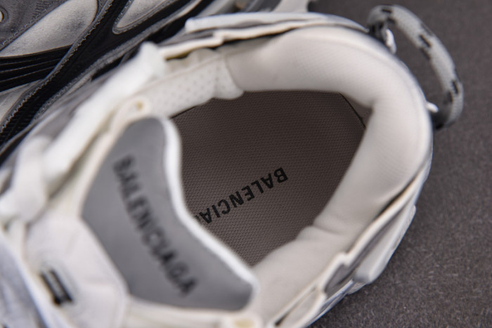 RUNNER SNEAKER RS048