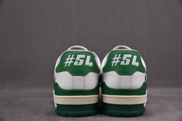 LV SNEAKER LV-000132