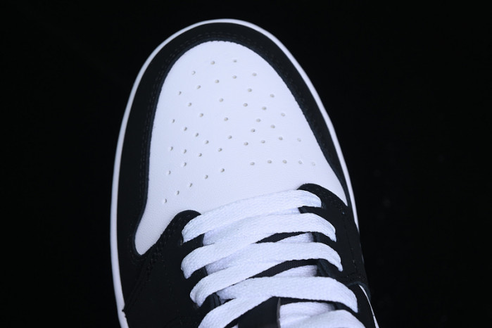 Air Jordan 1 Low “Panda Toe” HF3188-106