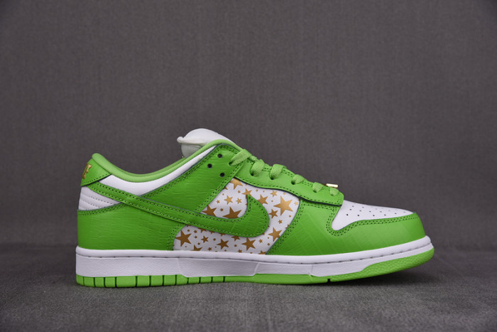 S*p*e x nike sb dunk low dh3228-101