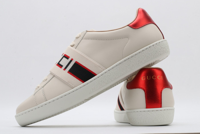 G*u*i* trainer sneaker47