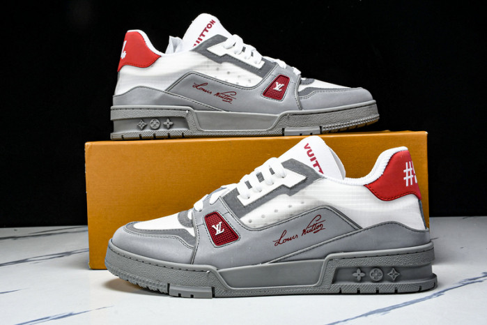 LV TRAINER SNEAKER