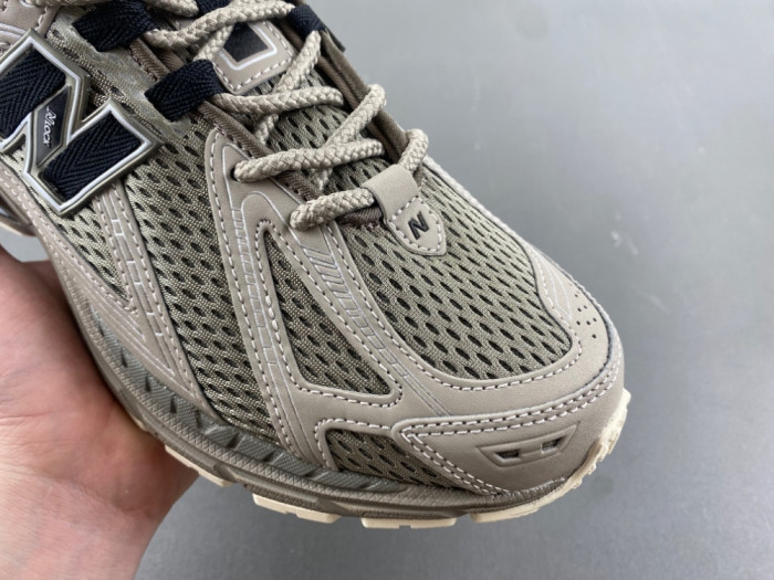 New Balance 1906R Cordura 